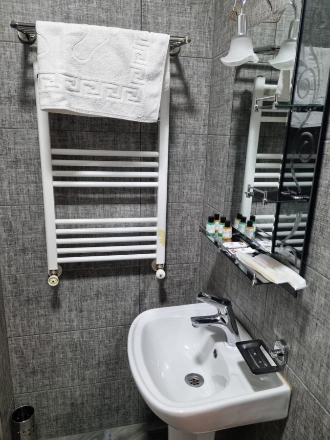 Mahali Hotel باتومي المظهر الخارجي الصورة